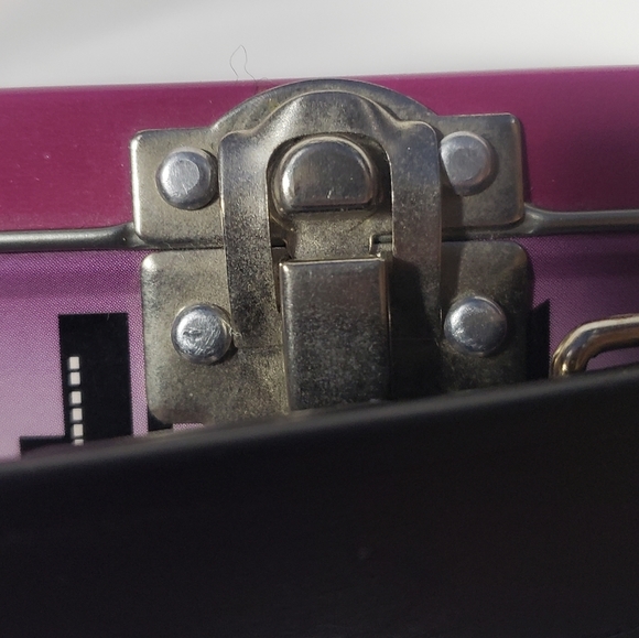 Vintage 1997 Betty Boop Mini Lunch Box Tin Collectible Display 5.5"X4.5"X2.25" - Picture 8 of 12